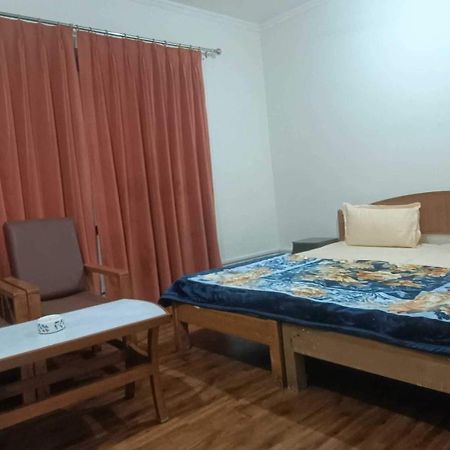 Hotel O Kohsheen Guest House Srīnagar Esterno foto